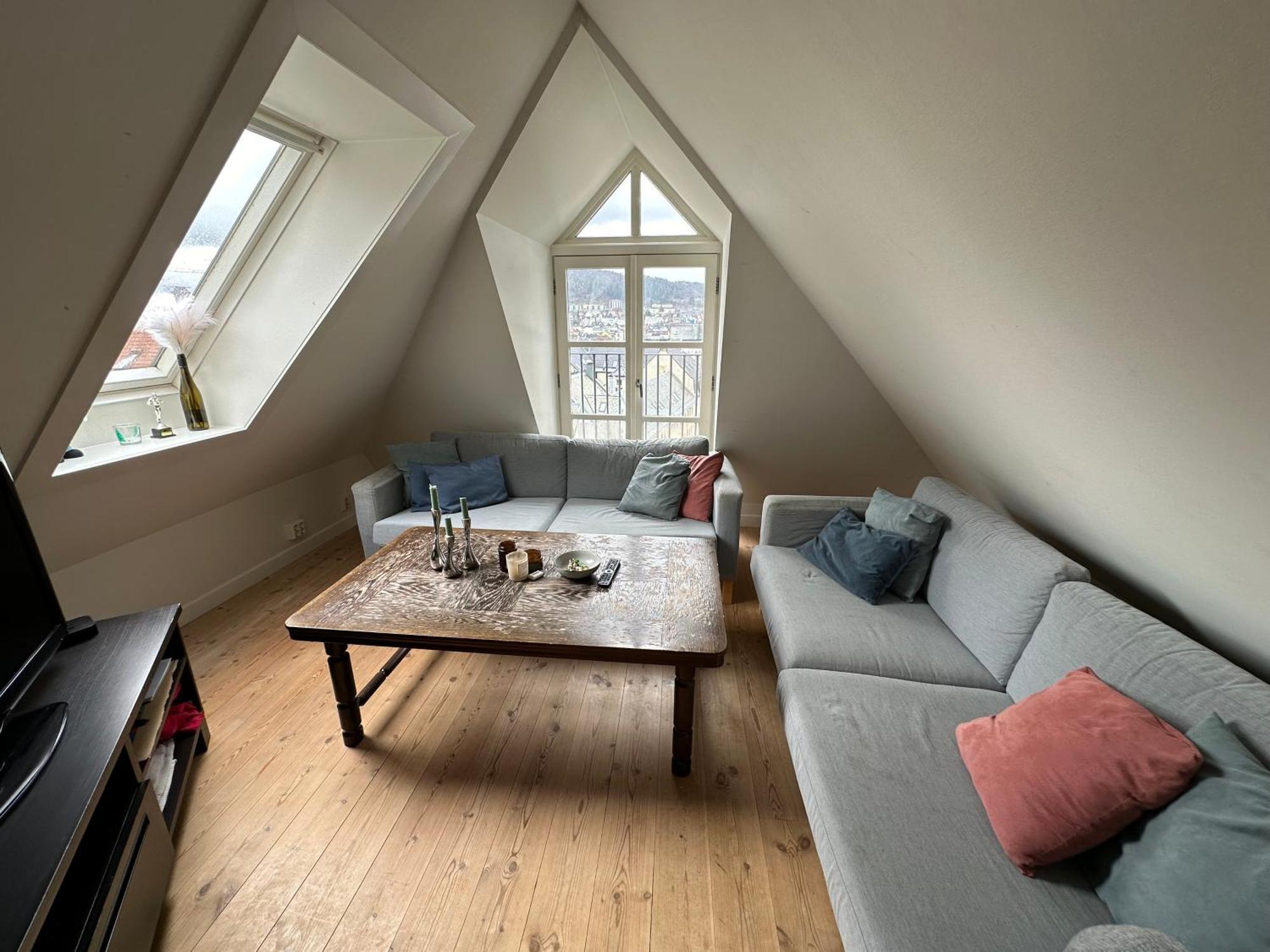 Sjarmerende Bolig Like Ved Togstasjonen Apartment Берген Екстериор снимка