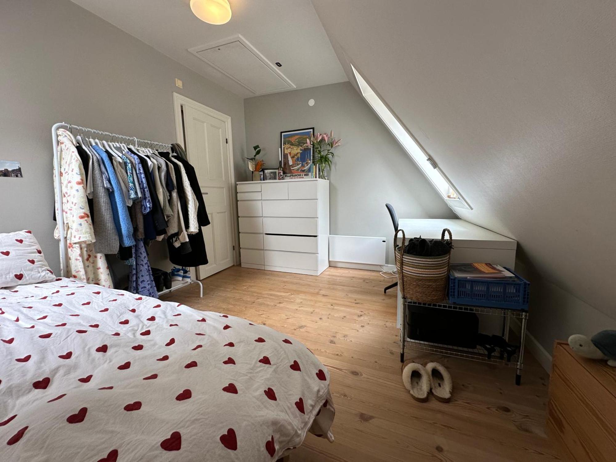 Sjarmerende Bolig Like Ved Togstasjonen Apartment Берген Екстериор снимка